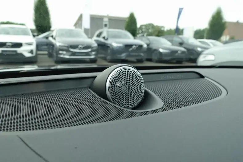 Volvo S60 din 2024 cu 19.950 km - oferta VOL142879 - foto 27