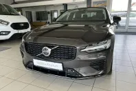 Volvo S60 din 2024 cu 22.369 km - oferta VOL142880 - foto 2