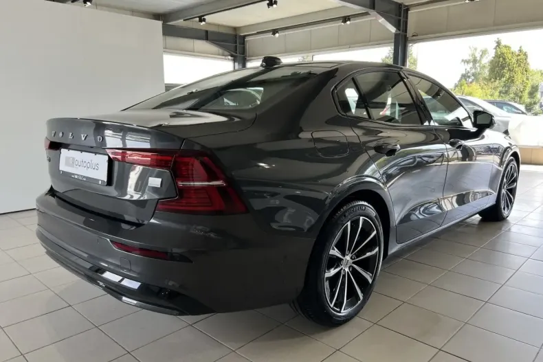 Volvo S60 din 2024 cu 22.369 km - oferta VOL142880 - foto 6