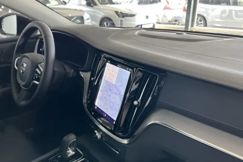 Volvo S60 din 2024 cu 22.369 km - oferta VOL142880 - foto 12