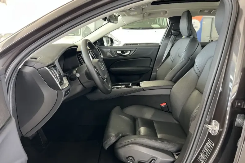 Volvo S60 din 2024 cu 22.369 km - oferta VOL142880 - foto 18