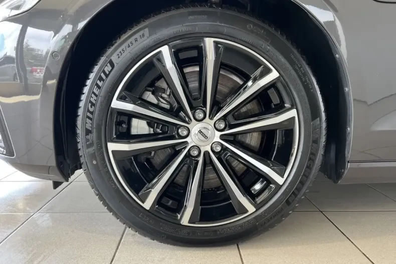 Volvo S60 din 2024 cu 22.369 km - oferta VOL142880 - foto 34