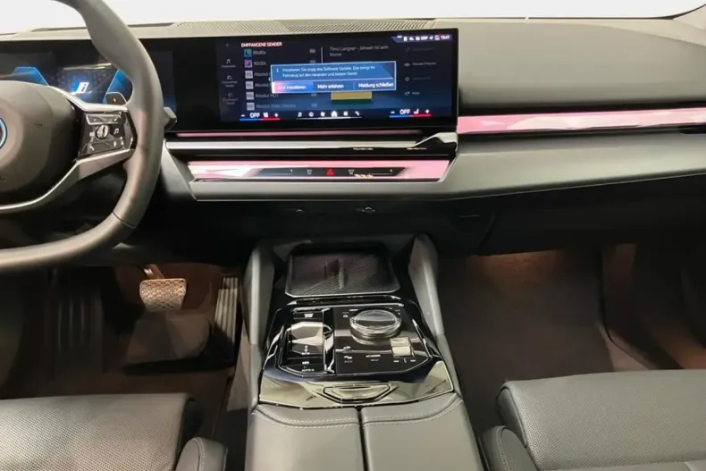 BMW 550 din 2024 cu 28.000 km - oferta BMW142881 - foto 6