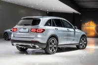 Mercedes-Benz GLC 400 din 2022 cu 65.457 km - oferta MER142882 - foto 4