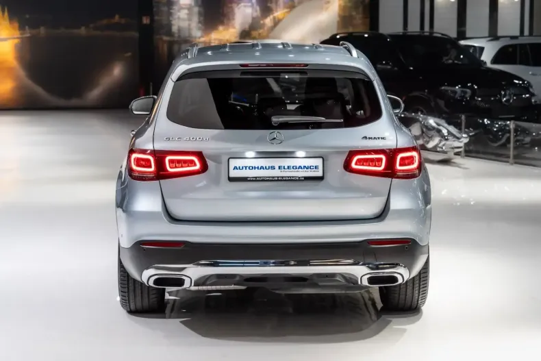 Mercedes-Benz GLC 400 din 2022 cu 65.457 km - oferta MER142882 - foto 12