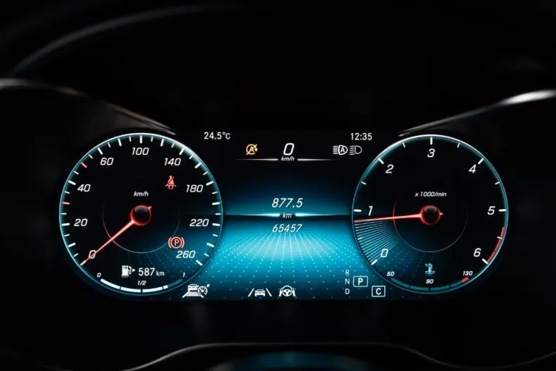 Mercedes-Benz GLC 400 din 2022 cu 65.457 km - oferta MER142882 - foto 20