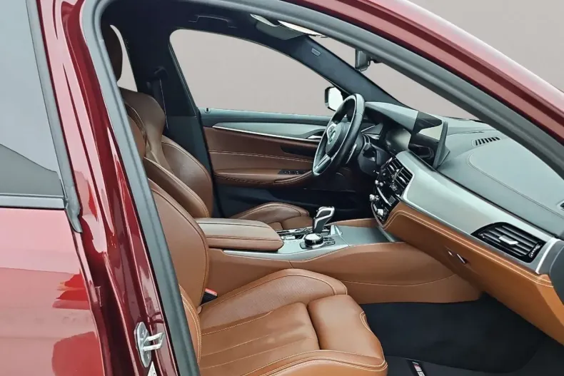 BMW M5 din 2022 cu 70.566 km - oferta BMW142886 - foto 8