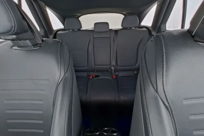 Mercedes-Benz GLC 200 din 2024 cu 61.350 km - oferta MER142887 - foto 14