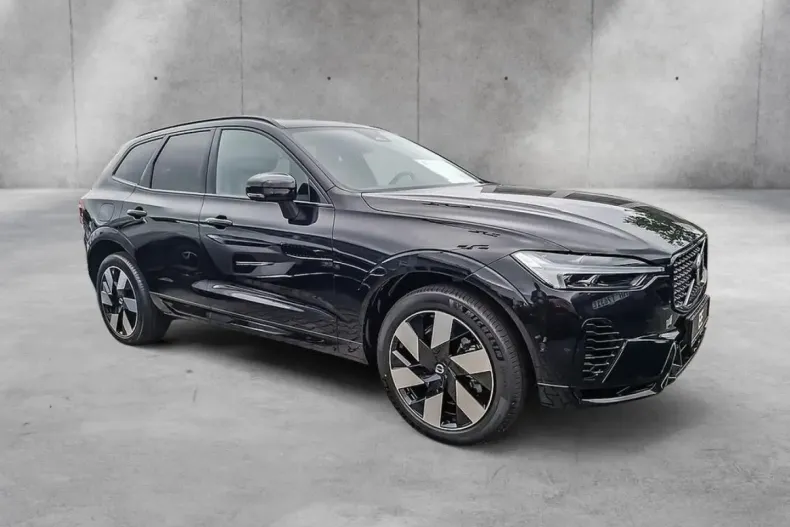 Volvo XC60 din 2024 cu 26.105 km - oferta VOL142888 - foto 3