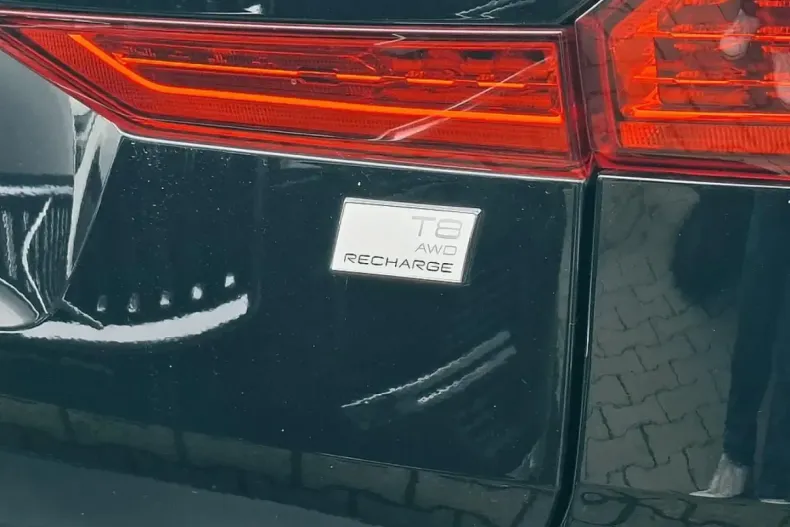 Volvo XC60 din 2024 cu 26.105 km - oferta VOL142888 - foto 5