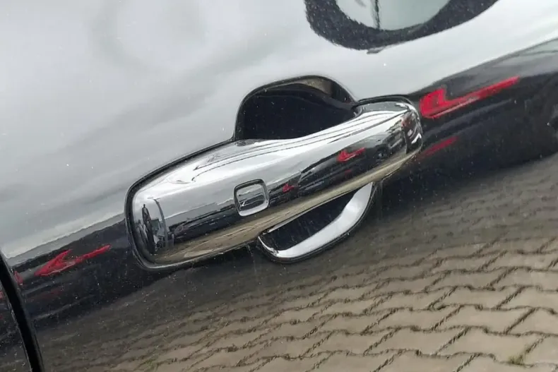 Volvo XC60 din 2024 cu 26.105 km - oferta VOL142888 - foto 6