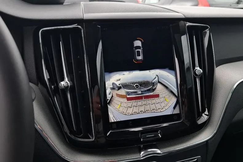 Volvo XC60 din 2024 cu 26.105 km - oferta VOL142888 - foto 19