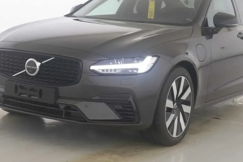 Volvo S90 din 2024 cu 24.900 km - oferta VOL142894 - foto 8