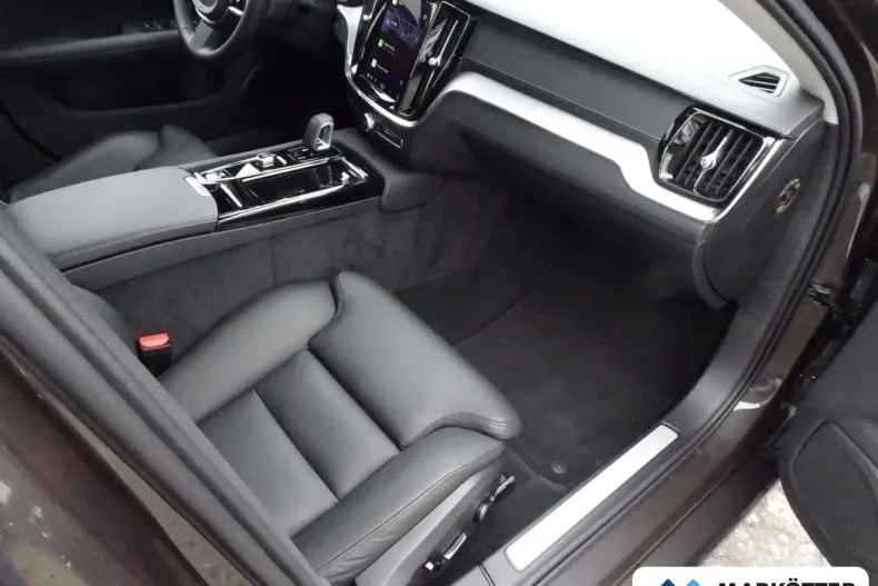 Volvo S60 din 2024 cu 23.667 km - oferta VOL142897 - foto 17