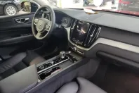 Volvo XC60 din 2024 cu 25.000 km - oferta VOL142899 - foto 7