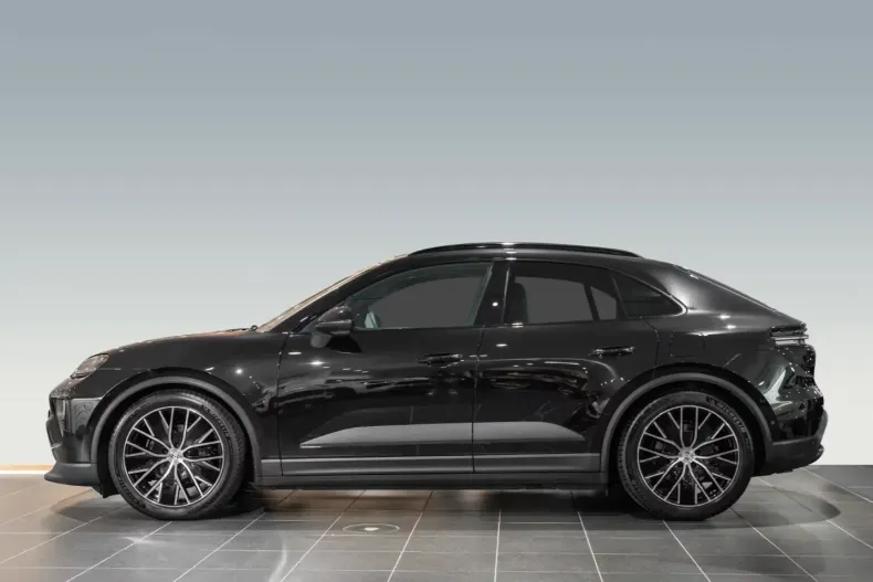 Porsche Macan din 2025 cu 10.900 km - oferta POR142900 - foto 2