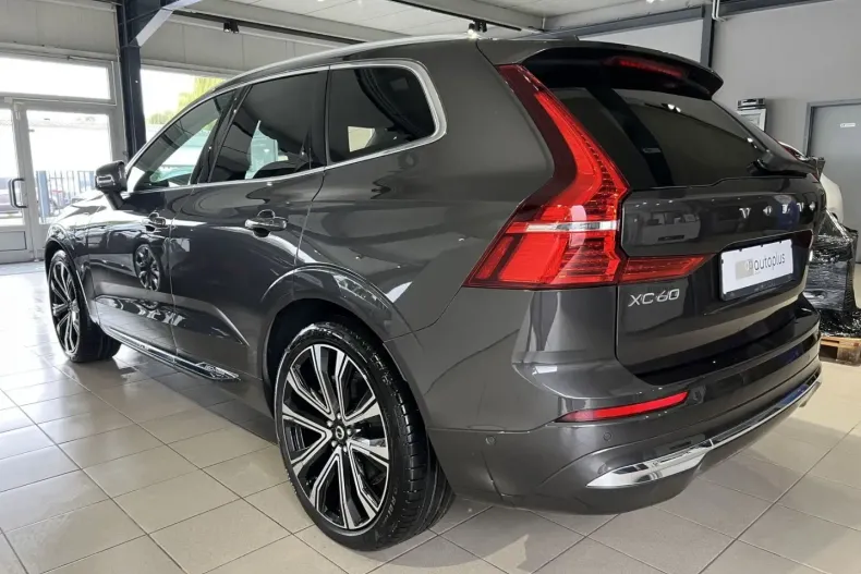 Volvo XC60 din 2024 cu 17.726 km - oferta VOL142901 - foto 10