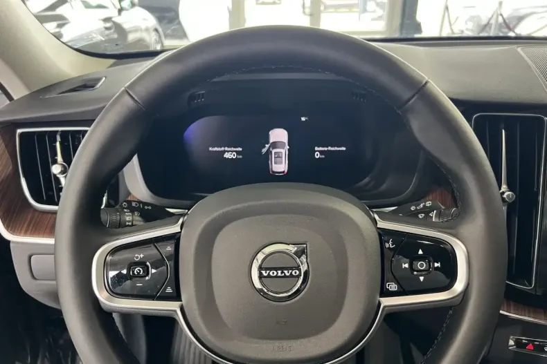 Volvo XC60 din 2024 cu 17.726 km - oferta VOL142901 - foto 23