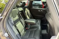Volvo XC60 din 2024 cu 26.609 km - oferta VOL142904 - foto 11
