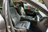 Volvo XC60 din 2024 cu 26.609 km - oferta VOL142904 - foto 12