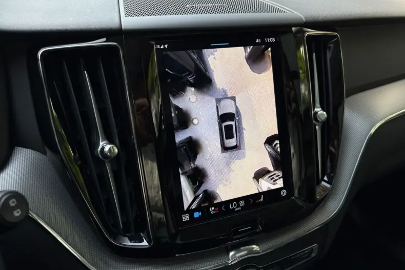 Volvo XC60 din 2024 cu 26.609 km - oferta VOL142904 - foto 18