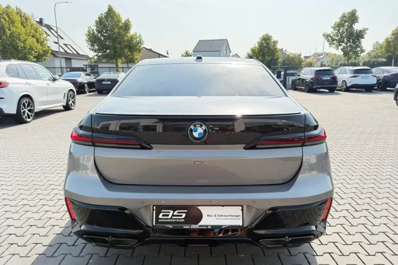 BMW M760 din 2024 cu 39.400 km - oferta BMW142909 - foto 47