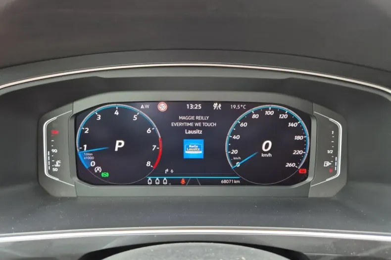 Volkswagen Tiguan din 2021 cu 68.500 km - oferta VOL142913 - foto 18