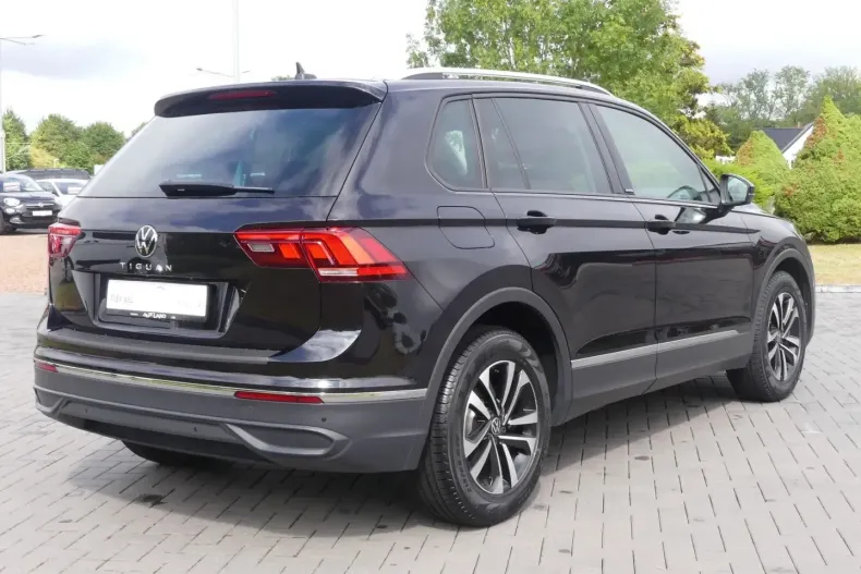 Volkswagen Tiguan din 2020 cu 35.002 km - oferta VOL142917 - foto 4