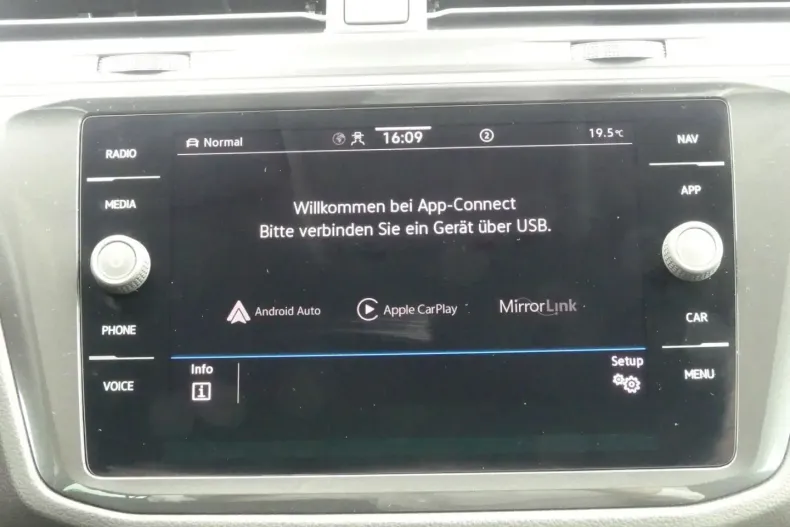 Volkswagen Tiguan din 2020 cu 35.002 km - oferta VOL142917 - foto 13