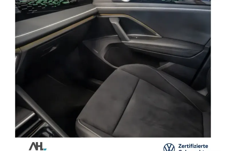 Volkswagen Tiguan din 2024 cu 20.787 km - oferta VOL142931 - foto 18