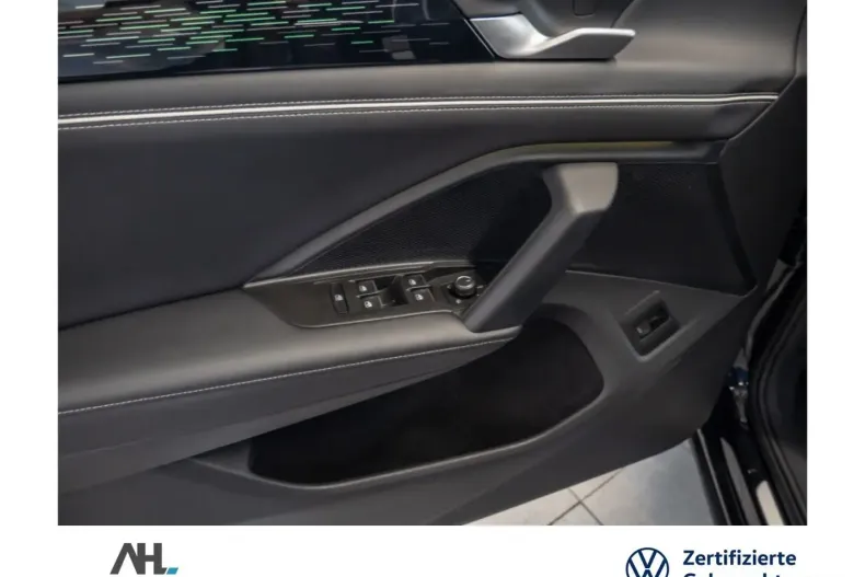 Volkswagen Tiguan din 2024 cu 20.787 km - oferta VOL142931 - foto 25