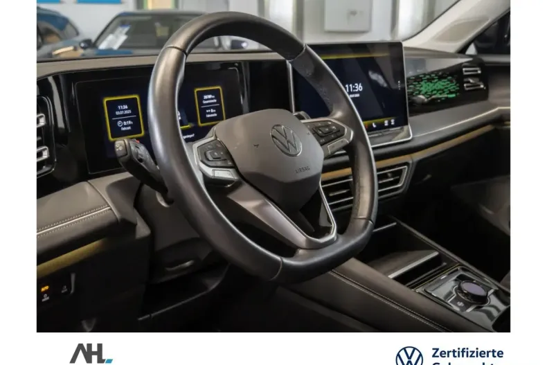 Volkswagen Tiguan din 2024 cu 20.787 km - oferta VOL142931 - foto 26