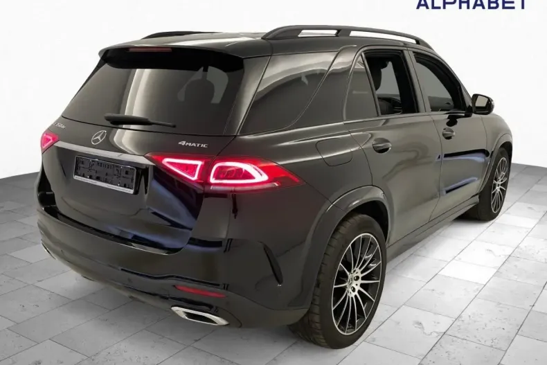 Mercedes-Benz GLE 350 din 2022 cu 67.931 km - oferta MER142935 - foto 4