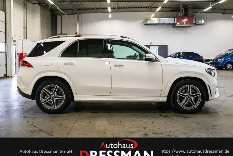 Mercedes-Benz GLE 400 din 2022 cu 73.166 km - oferta MER142938 - foto 4