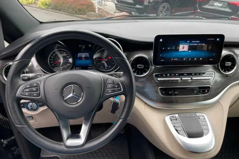 Mercedes-Benz V 300 din 2022 cu 69.990 km - oferta MER142941 - foto 17