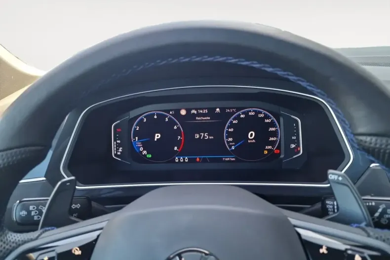 Volkswagen Tiguan din 2021 cu 71.790 km - oferta VOL142943 - foto 12