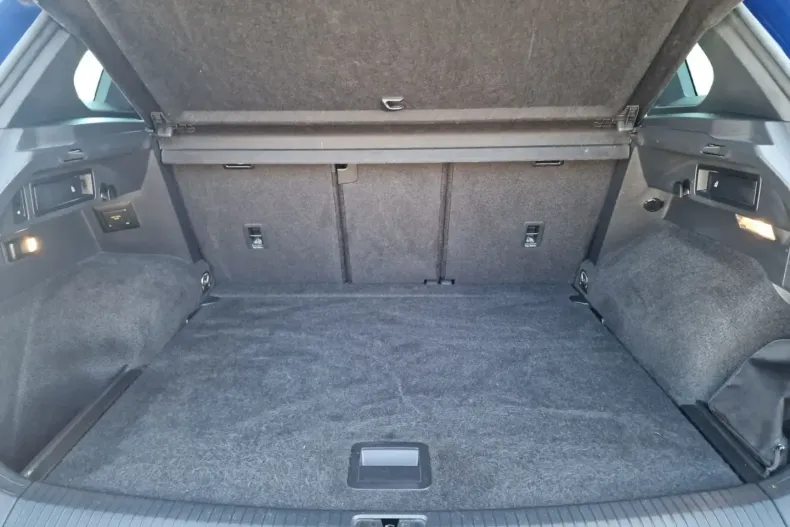 Volkswagen Tiguan din 2021 cu 71.790 km - oferta VOL142943 - foto 15