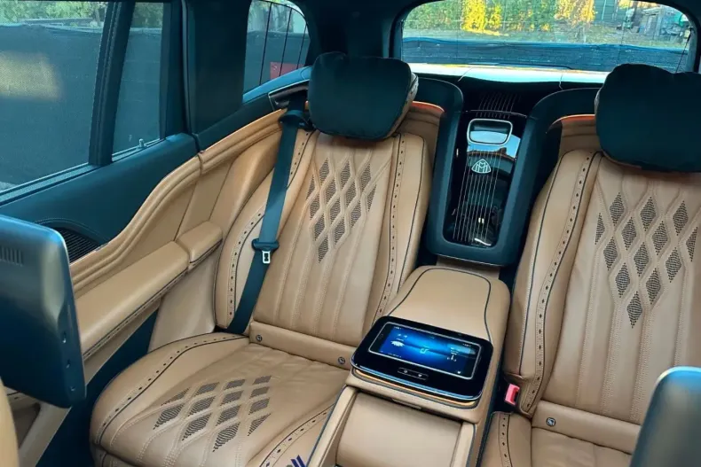 Mercedes-Benz GLS 600 din 2022 cu 35.536 km - oferta MER142944 - foto 10