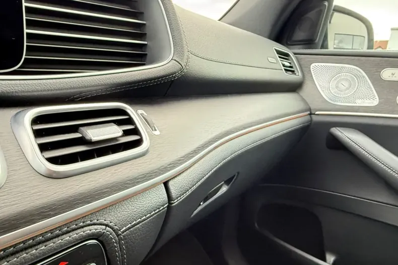 Mercedes-Benz GLE 400 din 2021 cu 79.859 km - oferta MER142959 - foto 25