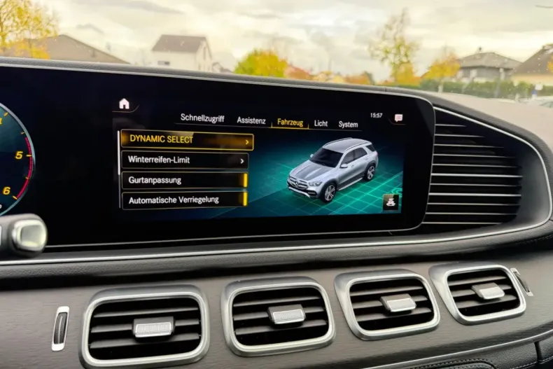 Mercedes-Benz GLE 400 din 2021 cu 79.859 km - oferta MER142959 - foto 31