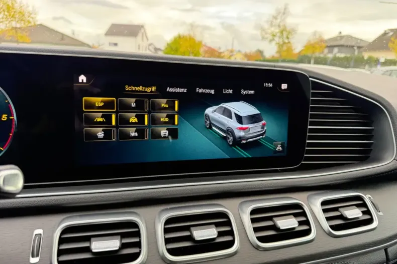 Mercedes-Benz GLE 400 din 2021 cu 79.859 km - oferta MER142959 - foto 33