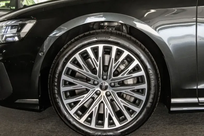 Audi A8 din 2022 cu 69.996 km - oferta AUD142974 - foto 8