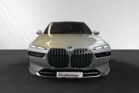 BMW 750 din 2023 cu 38.300 km - oferta BMW142978 - foto 1