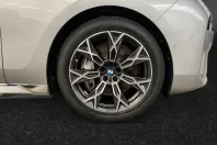 BMW 750 din 2023 cu 38.300 km - oferta BMW142978 - foto 4