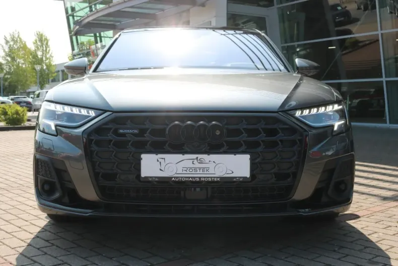 Audi A8 din 2023 cu 49.350 km - oferta AUD142980 - foto 2