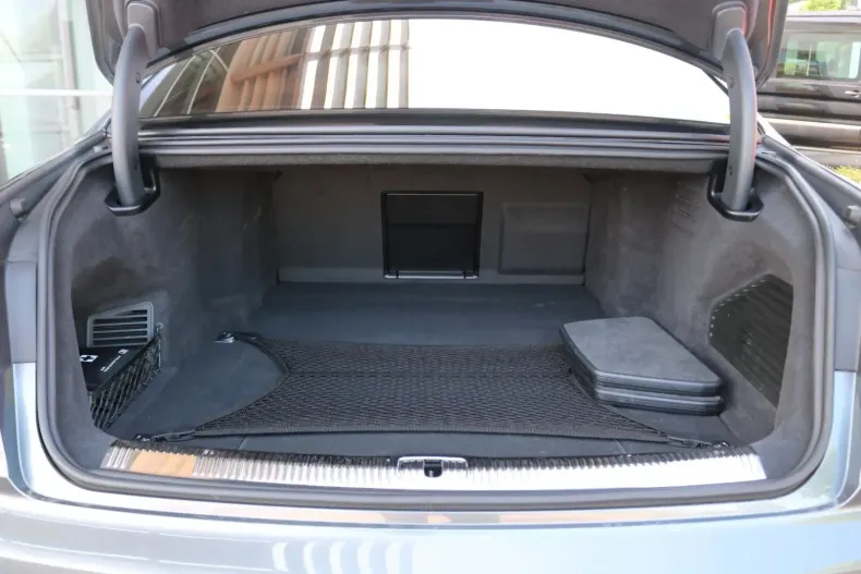 Audi A8 din 2023 cu 49.350 km - oferta AUD142980 - foto 17