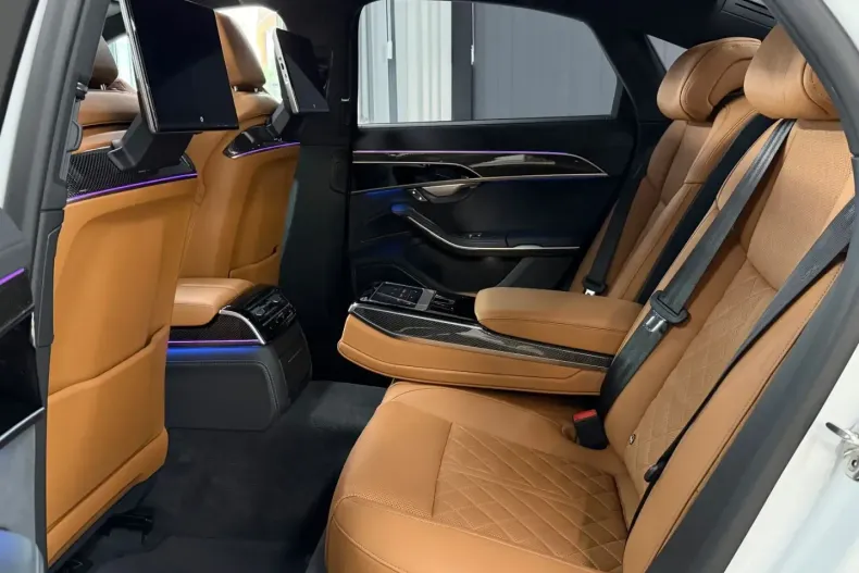 Audi A8 din 2023 cu 38.410 km - oferta AUD142981 - foto 15