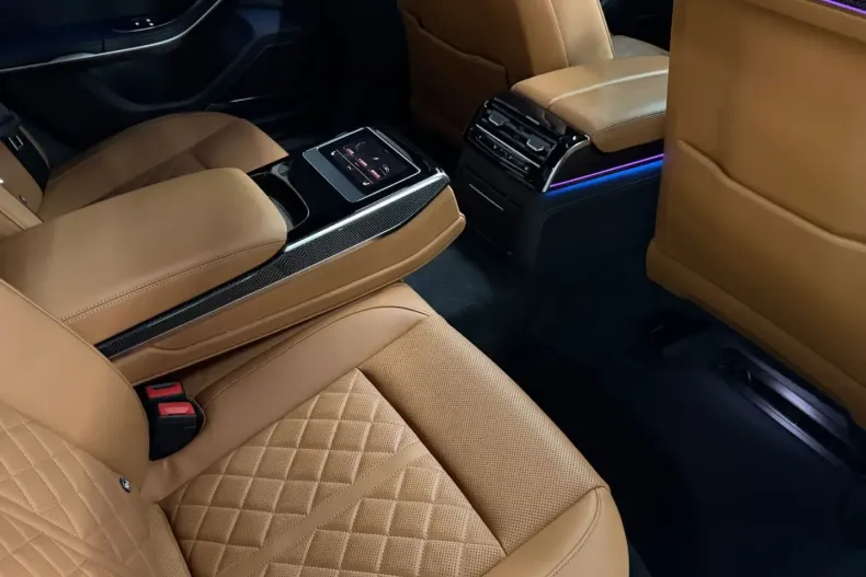 Audi A8 din 2023 cu 38.410 km - oferta AUD142981 - foto 17