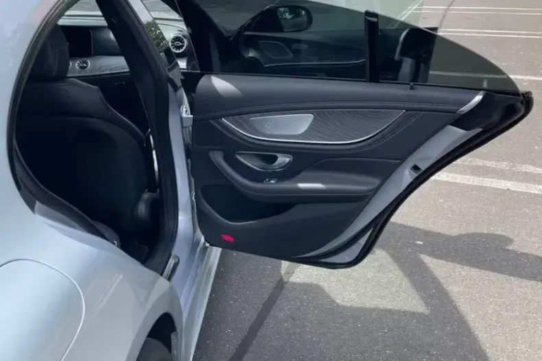 Mercedes-Benz CLS 400 din 2023 cu 30.500 km - oferta MER142985 - foto 6