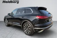 Volkswagen Touareg din 2022 cu 64.688 km - oferta VOL142987 - foto 6